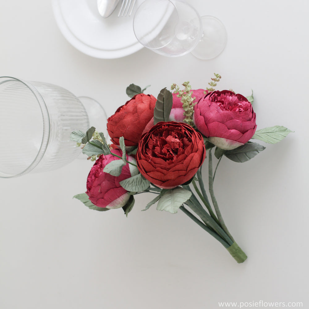 
            
                Load image into Gallery viewer, Peony round bunch
            
        