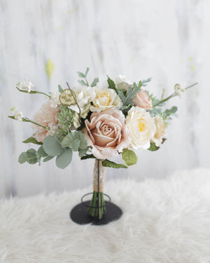 
            
                Load image into Gallery viewer, Large white blush bridal bouquet || white blush theme.
            
        